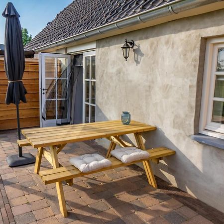 B&B Hoeve Klein Haneveld Sint-Oedenrode ภายนอก รูปภาพ